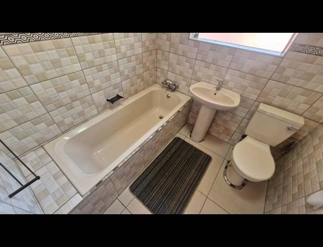 5 BEDROOM HOUSE FOR SALE IN BRACKENDOWNS